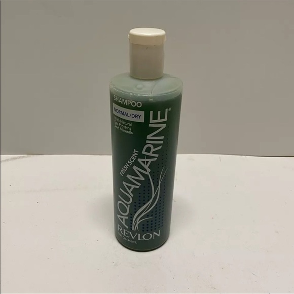 Revlon Aquamarine Shampoo Normal/Dry 15 OZ - Picture 1 of 3